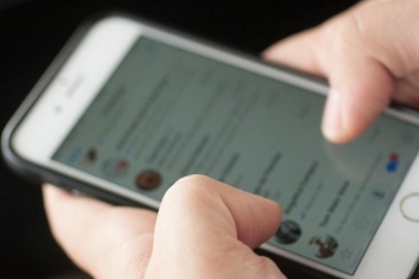 Tras anunciar su salida de los Android, WhatsApp ahora también desaparecerá de ciertos iPhones