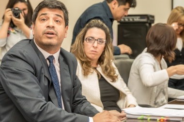 Salarios: “La Gobernadora nos pidió que hagamos una mejora en la oferta” dijo Álvarez