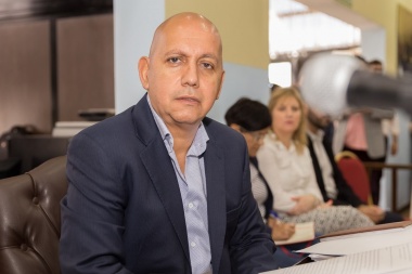 “Las leyes sancionadas son a favor de los fueguinos", sostuvo Villegas