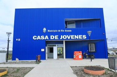 Llega “Verano en Colores” a la Casa de Jóvenes en Río Grande