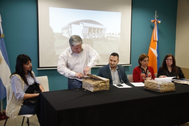 Microestadio en Río Grande: Gobierno abrió sobres de licitación y hubo una oferta