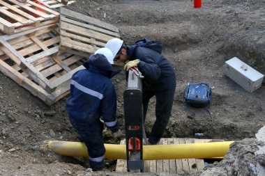 Avanza la última etapa del tendido del gas natural en las chacras de la ribera