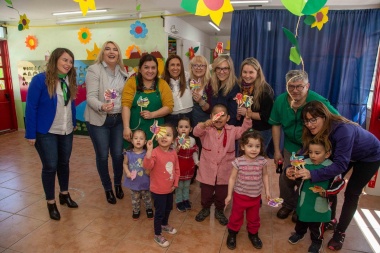 La gobernadora Bertone visitó el Centro Infantil Integrado "Los Enanitos" de Ushuaia
