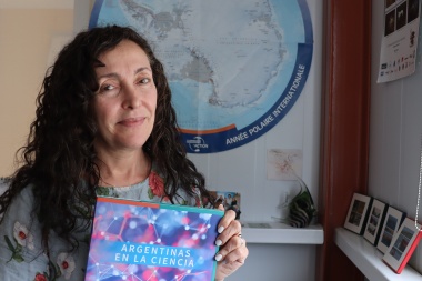 Investigadora del CADIC fue incluida en un libro como una de las científicas destacadas del país