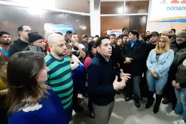 Runin pidió al electorado "ratificar el modelo de provincia que eligieron en las últimas elecciones"