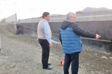 Puerto Williams: por un acuerdo entre Vialidad y la comunidad yagán el muro será reducido