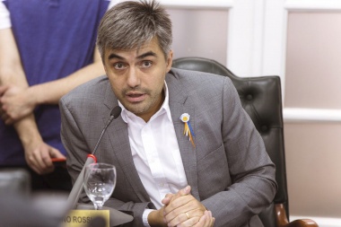 Rinoscopia a funcionarios: Rossi espera que el Concejo Deliberante apruebe su proyecto