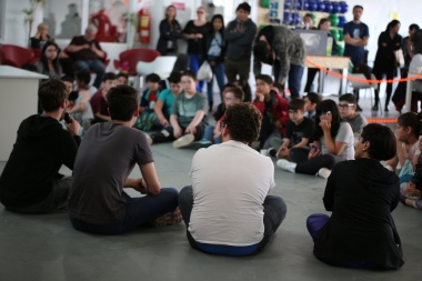 Robótica y apoyo a universitarios, las propuestas del EDLT durante el verano
