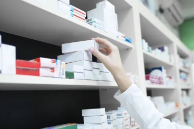 Los argentinos recortaron gastos en atención médica, compra de medicamentos y servicios públicos