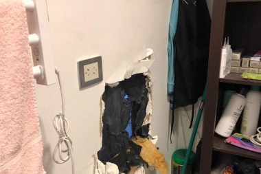 "Ya no sabemos qué más hacer": roban peluquería céntrica por cuarta vez