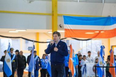 Melella lanzó oficialmente el proyecto de transformación educativa en Tierra del Fuego
