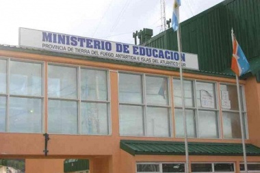 La formación en educación superior cuesta el doble en Ushuaia que en Río Grade