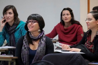 Más de 500 inscriptos inician la diplomatura en Educación Sexual Integral en la UNTDF