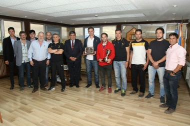 Casa de Gobierno: Arcando brindó un reconocimiento a la Unión de Rugby