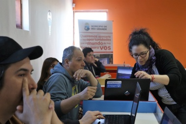 El Espacio para el Desarrollo Laboral y Tecnológico inició sus actividades en la Margen Sur