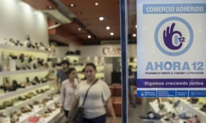 Pasajes aéreos, aires y autopartes: qué productos se suman al plan Ahora 18