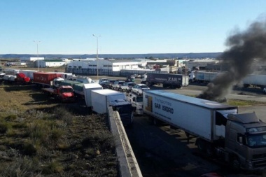 Transportistas fueguinos advirtieron que trasladarán el aumento de costos a sus tarifas