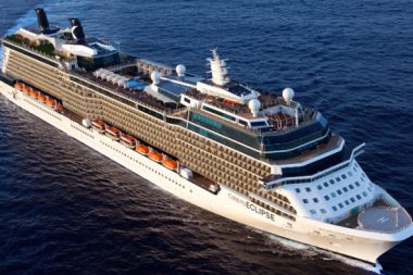 Llega a Ushuaia uno de los cruceros más grandes del mundo