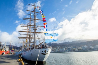 Conocé los cinco grandes veleros que ya amarraron en el Puerto de Ushuaia