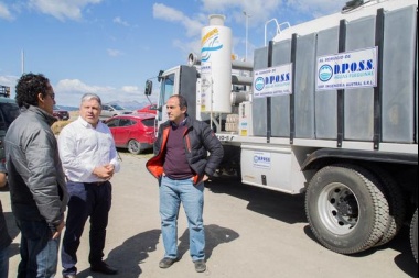Ponen en funcionamiento un nuevo camión sanitario en Ushuaia