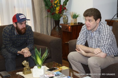 “Estoy muy contento de recibir el apoyo del municipio y de la comunidad”