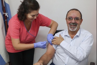 Llegaron las vacunas a la provincia y el Gobierno comenzó la campaña antigripal