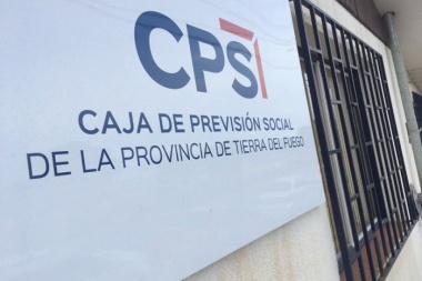 Jubilados y pensionados de la CPSPTF percibirán la ayuda escolar de $ 5.000