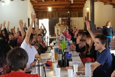 Sin clases el lunes: El SUTEF decidió una jornada de paro y movilización en toda la Provincia