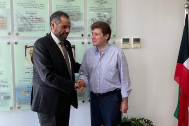 Hidrocarburos y turismo, los ejes de la reunión entre Melella y el embajador de Kuwait