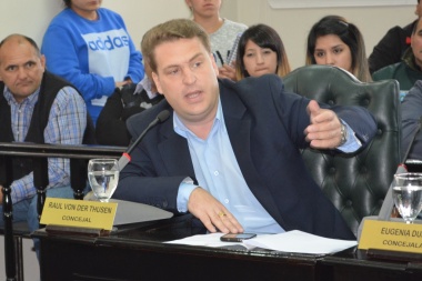 Polémica por veto municipal: "No fue respetuoso de una mayoría lograda en el Concejo"