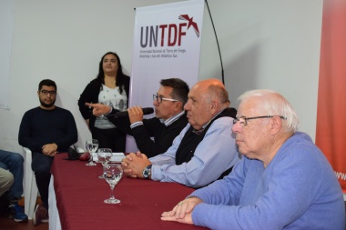 "La Universidad tiene un rol fundamental en la malvinización de nuestra sociedad"
