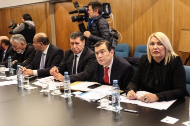 Gobernadores del PJ ratificaron su rechazo a la quita de fondos y exigen compensaciones
