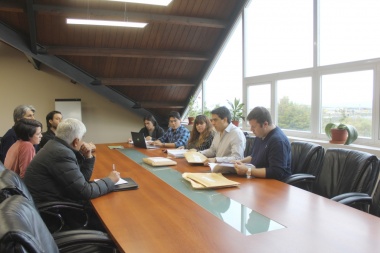 Concretaron la licitación para apertura de calle y la ampliación de redes de agua y cloacas