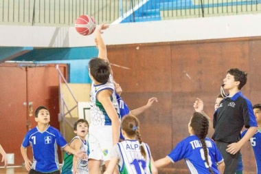 Más de 300 chicos de la provincia participaron de los juegos Pre Evita