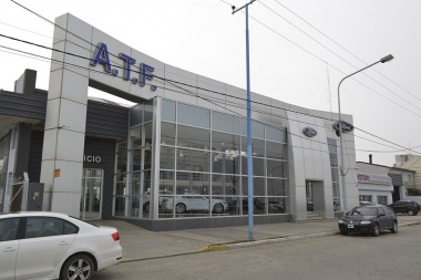 Multaron a una concesionaria por no respetar el plazo de entrega de un vehículo