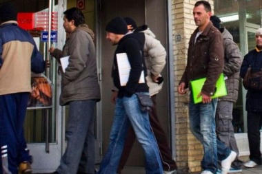 El desempleo alcanzó los dos dígitos a 10,1% y llegó al nivel más alto en la era Macri