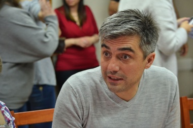 Paquete de leyes del Gobierno: "Se diagnostica una crítica situación, pero se incrementó el déficit"