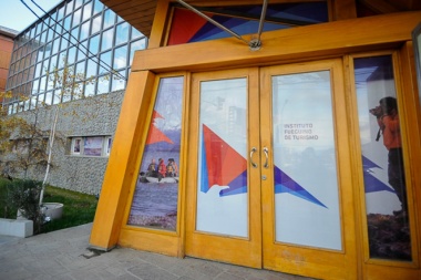 Hoy se cumplen 30 años de la puesta en marcha del Instituto Fueguino de Turismo