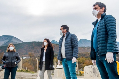 Polémica en Ushuaia: "Salimos para garantizar las obras y los servicios básicos", dijo Vuoto