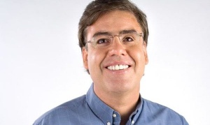 Vinculan a Daniel Gallo con empresario allanado por lavado de dinero