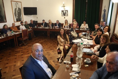 “Con este gobierno nacional están en riesgo miles de puestos de trabajo y hectáreas productivas en Argentina”