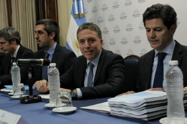 Las provincias deberán hacerse cargo de los subsidios al transporte y la electricidad