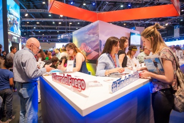 Promocionan los atractivos de Tierra del Fuego en la Feria Internacional de Turismo