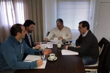 Gobierno asegura que la obra pública en marcha permitirá generar más de 800 puestos de trabajo