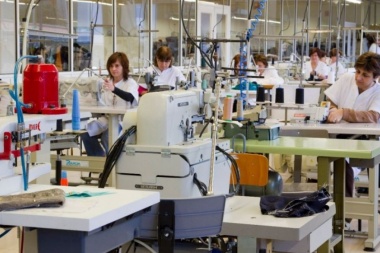 La industria textil fueguina perdió la mitad de sus puestos laborales en solo cuatro años