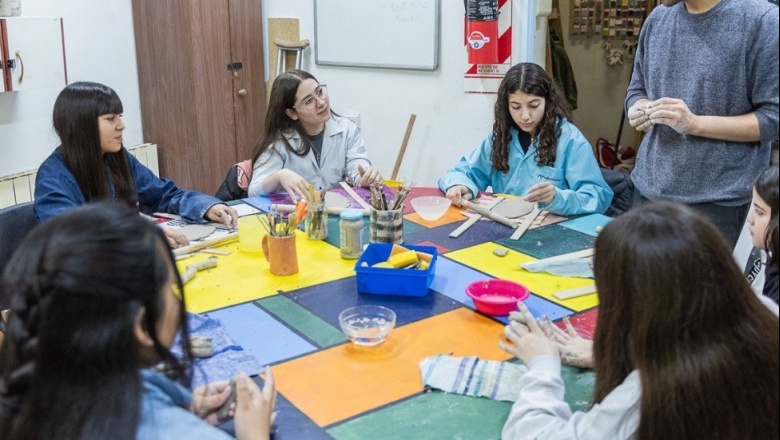Invitan a participar de los talleres que se brindan en los Centros ...