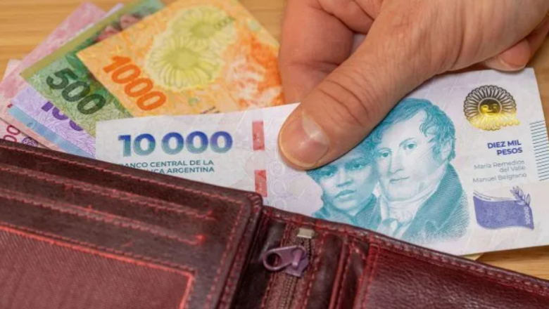 Salarios: las paritarias perdieron en el primer trimestre contra la inflación