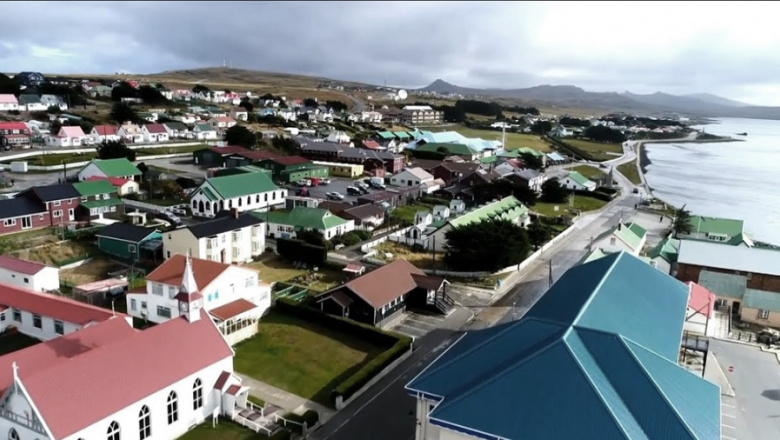 En Malvinas, los isleños reclaman a Milei que cumpla con el acuerdo firmado por Diana Mondino