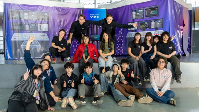 La ‘Sala de Escape’ de Fundación YPF llegó a colegios de Ushuaia