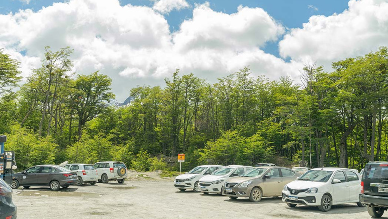 Realizarán mejoras en el estacionamiento de la senda hacia la Laguna Esmeralda